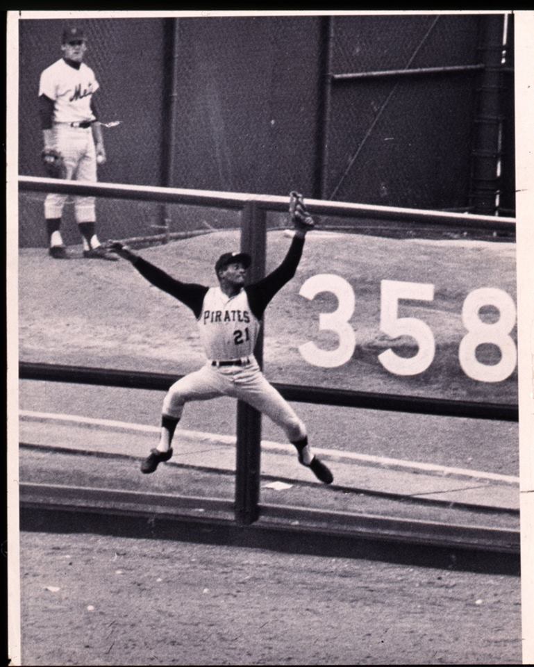 Clemente at the fence