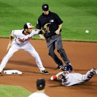 Successful force at second creates fielder's choice ruling for the batter